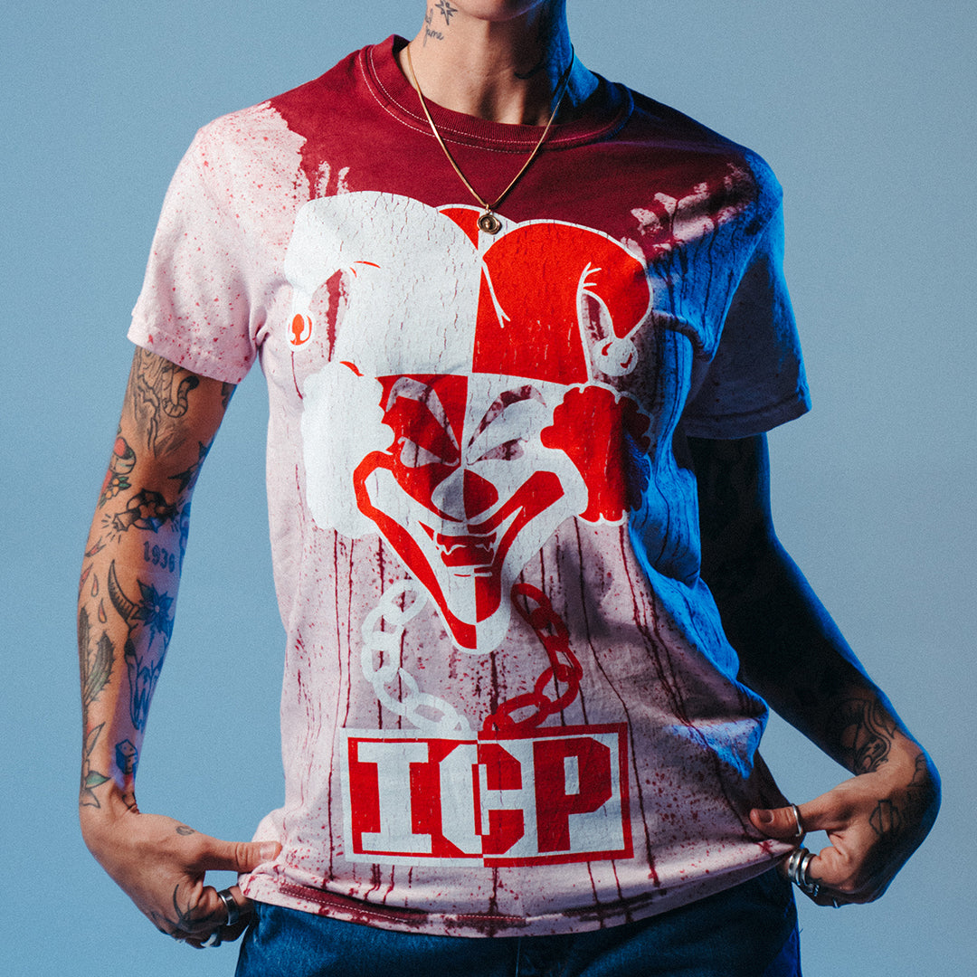 "Carnival Of Carnage Vintage" Womens One-Size T-Shirt In Red Blood Splatter Dye